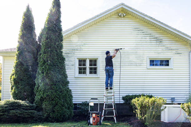 Best Deck Pressure Washing  in Eleanor, WV
